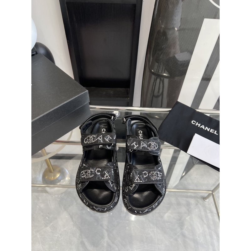 Ch*el slippers